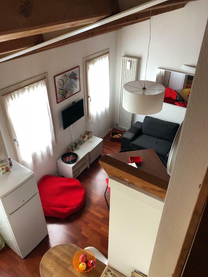 Casa Vacanze Chez La Reine - Holiday Home Vicenza Eksteriør billede